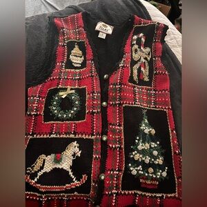 Tiara Christmas Sweater Vest XL